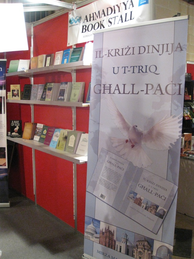 Book Fair 2013 -1A